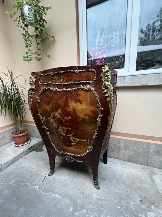 Comodă de Epoca stil Ludovic XV !