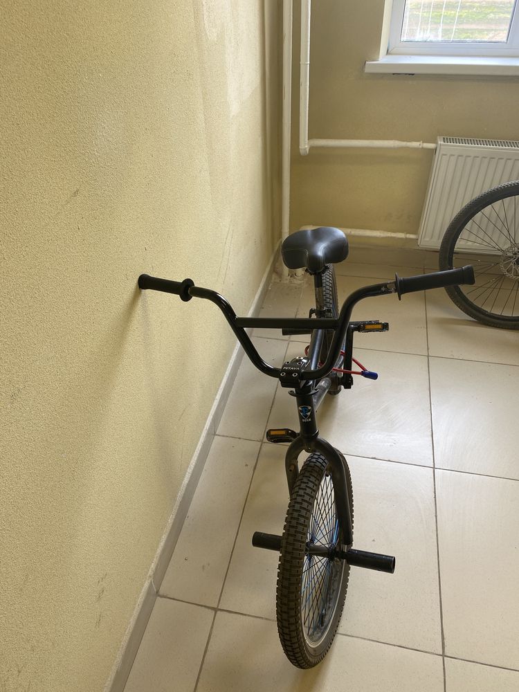 Трюковой велосипед bmx petata