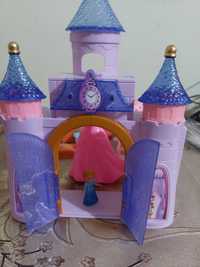Castel cu prințesă si accesorii