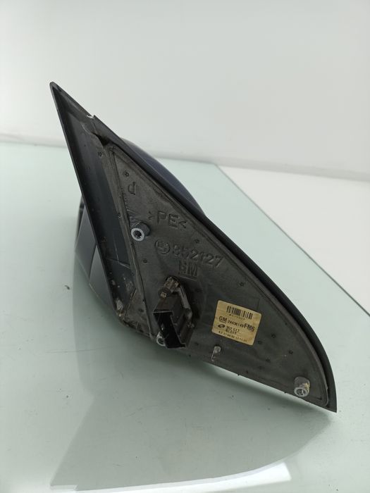 Dezmembrez Oglinda stanga de pe Opel VECTRA C 2002-2008