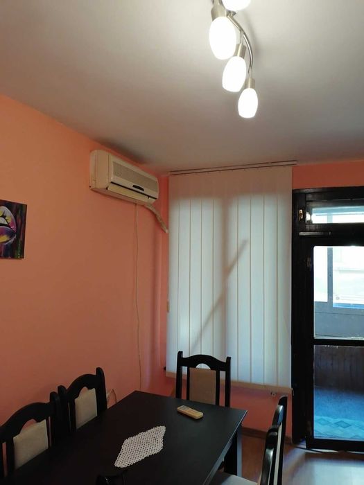 Дава се под наем Двустаен апартамент в Бургас, Братя Миладинови - 80 кв.м за 375 € - Снимка #1