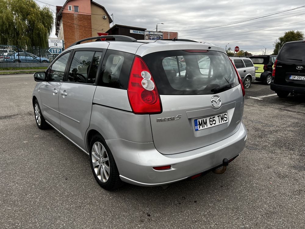 Mazda 5 , 7 Locuri