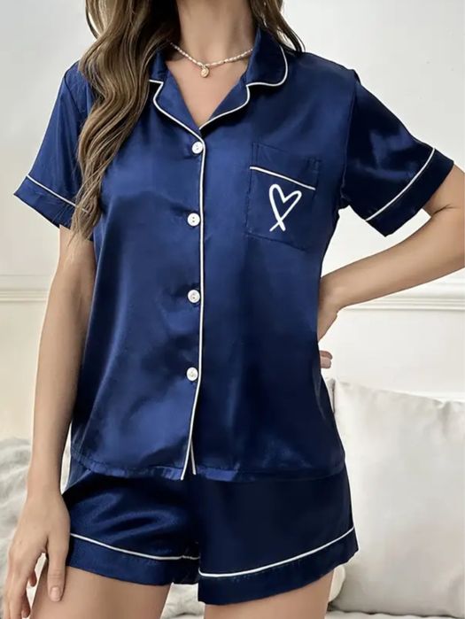 Vand pijama din satin pt femei