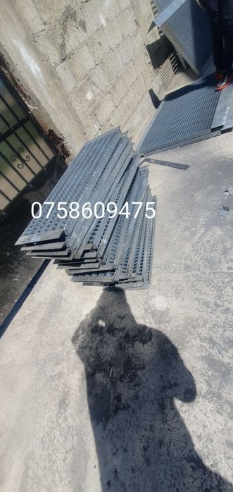 Trepte zincate 80x27