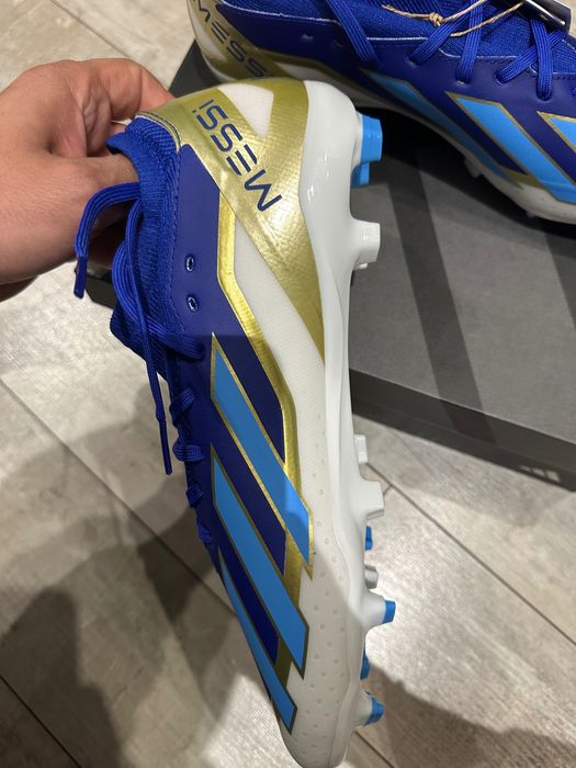 Футболни бутонки калеври Adidas Messi