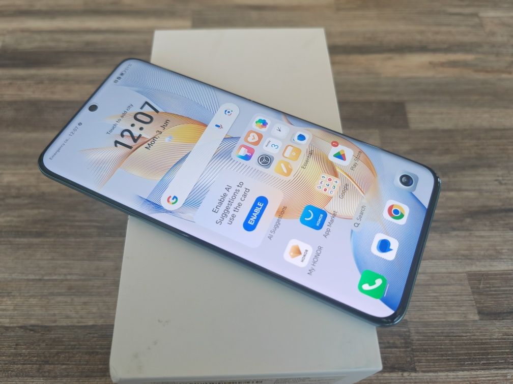 Като нов Honor 90 5G 12 GB RAM 512 GB ROM