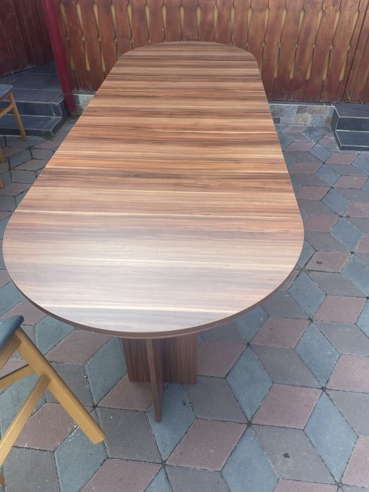 Masa extensibila cu scaune