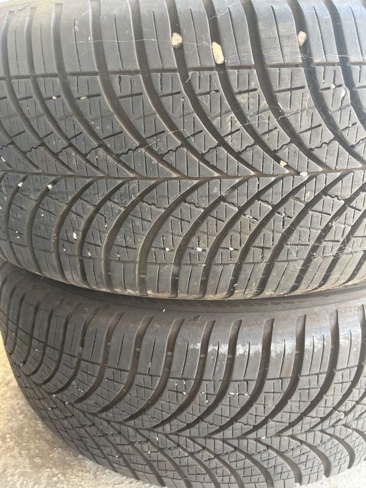 Зимни гуми 215/50/18