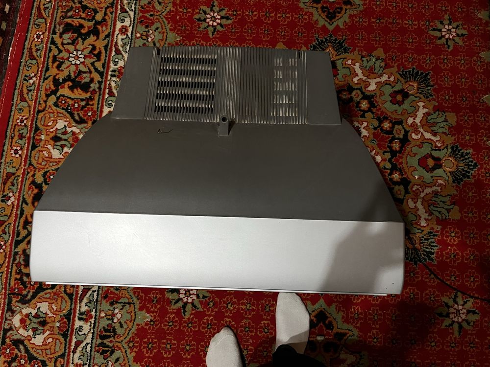Televizor Samsung plano