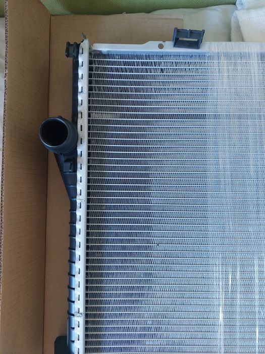 Radiator nou BMW 520i