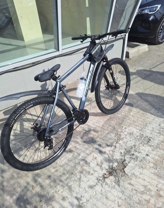 Горный велосипед  почти новый