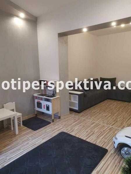 Продава се Тристаен апартамент в Пловдив, Изгрев - 86 кв.м за 931 €/кв.м - Снимка #9