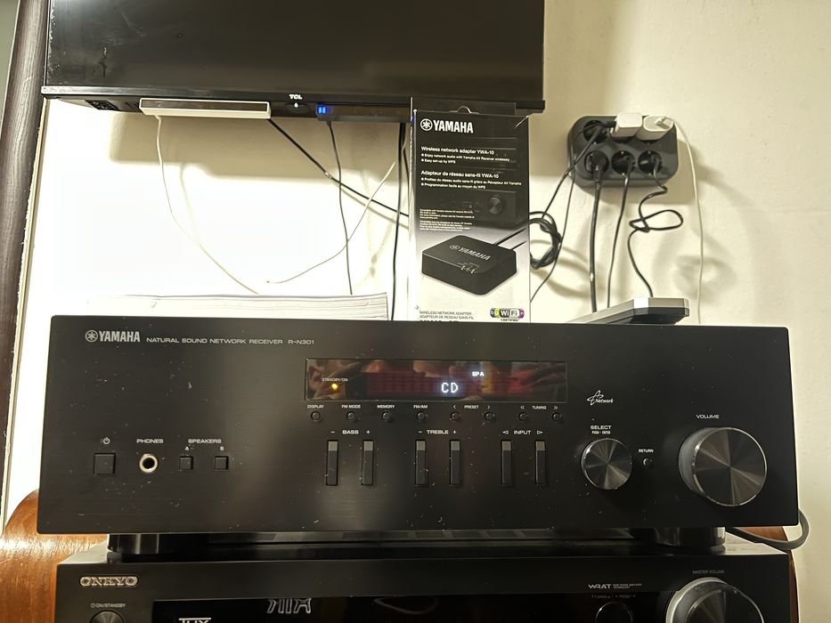 Receiver Yamaha R-N301 + adaptor original wifi