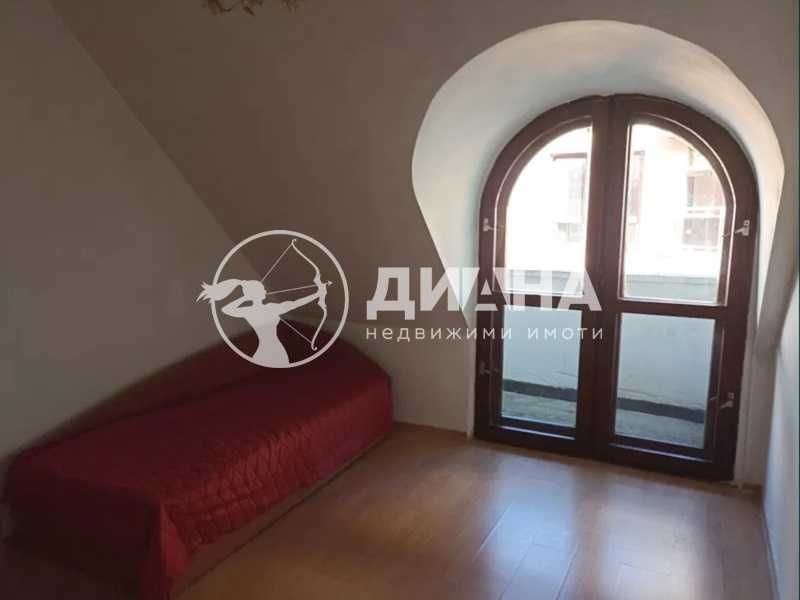 Продава се Тристаен апартамент в Пловдив, Кършияка - 104 кв.м за 1827 €/кв.м - Снимка #5