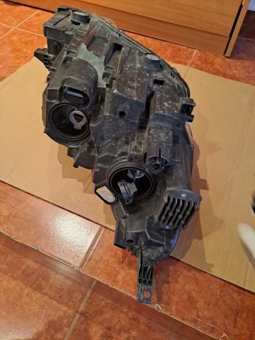 Far stanga Ford Kuga 3 Full Led original cod LV4B13W030AK