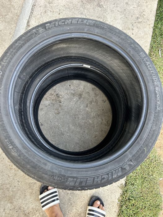 275 40 20 Michelin vara dot 2021