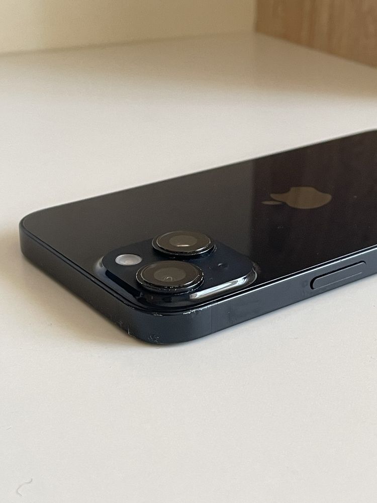Iphone 14 midnight