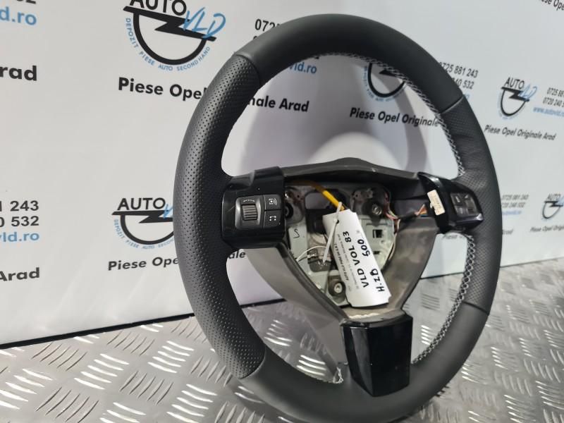 Volan piele perforata cu comenzi black piano Opel Astra H