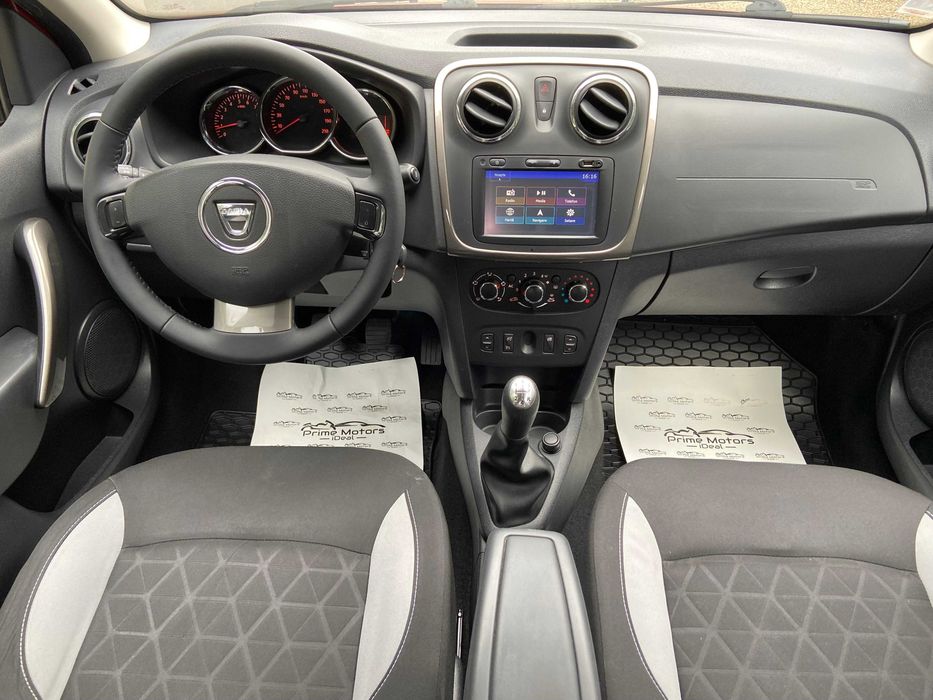Dacia Sandero Stepway Prestige 1.5 DCI, cârlig remorcare, GARANȚIE