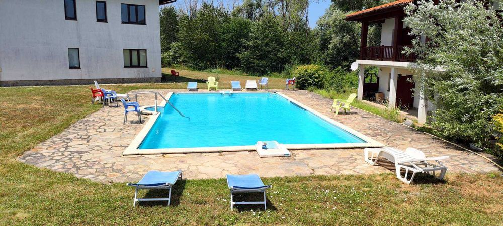 Обзаведено студио в голф клуб