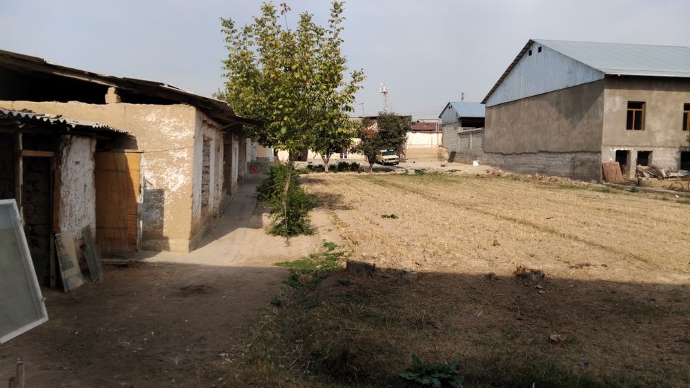 Uchastkalariga sotiladi