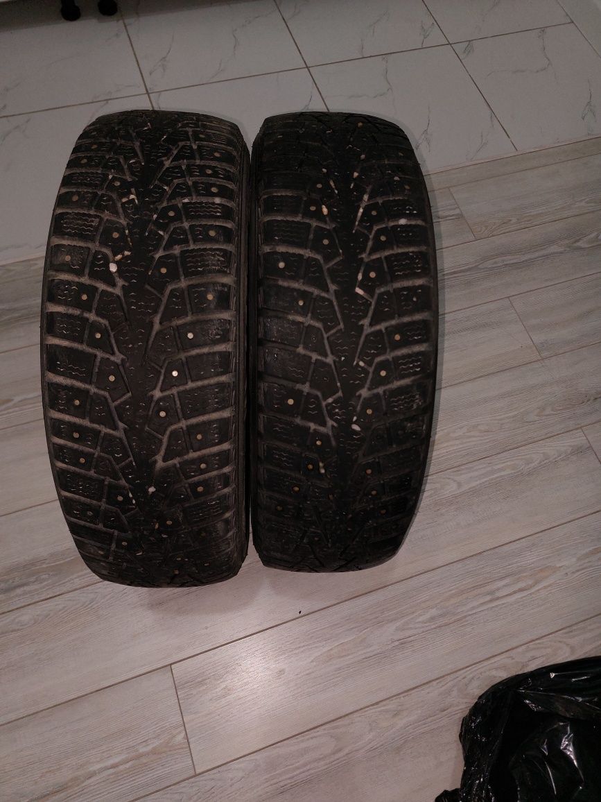 Продам Шины  MAXXIS