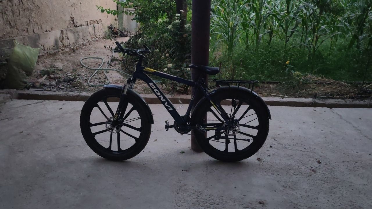 Velik sotiladi 1 milion