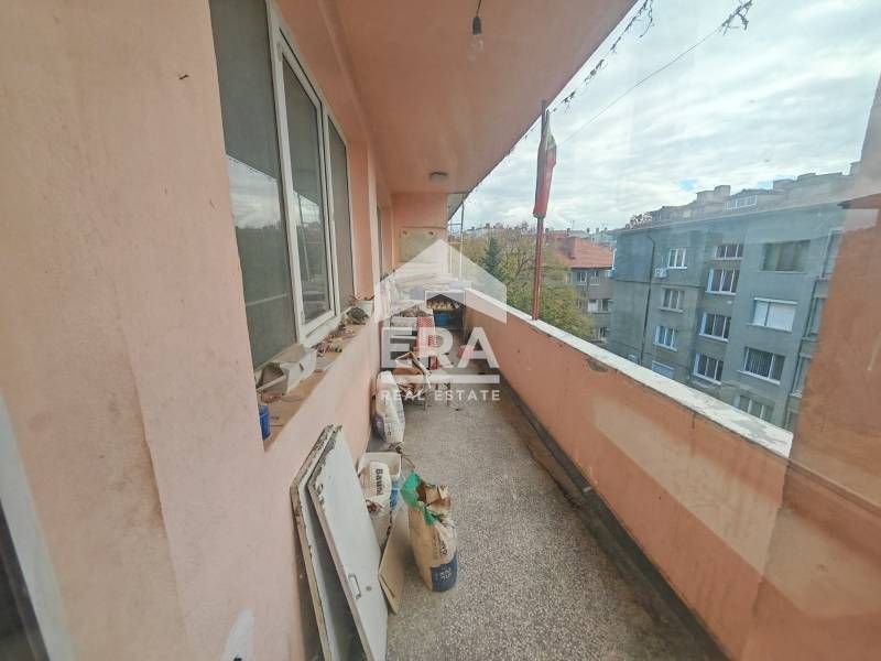 Продава се Четиристаен апартамент в Силистра, Център - 115 кв.м за 645 €/кв.м - Снимка #11