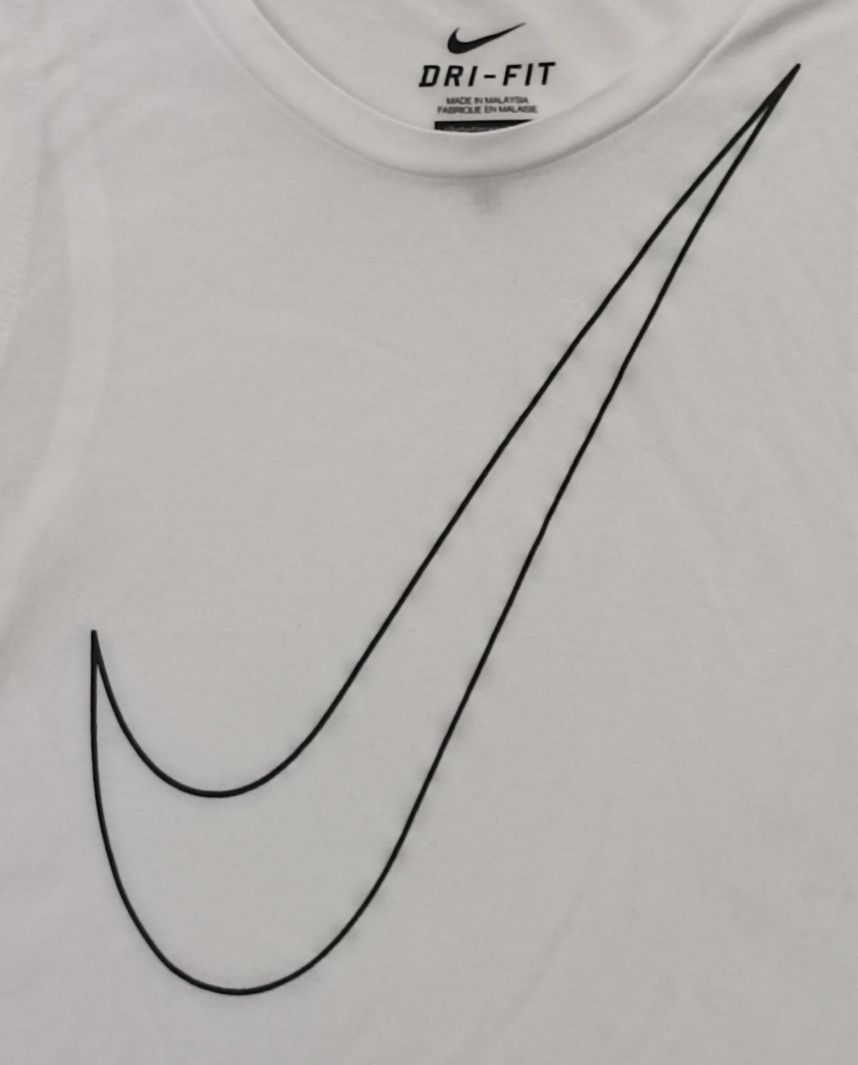 Nike DRI-FIT Tank Top оригинален потник ръст 122-128см Найк спорт