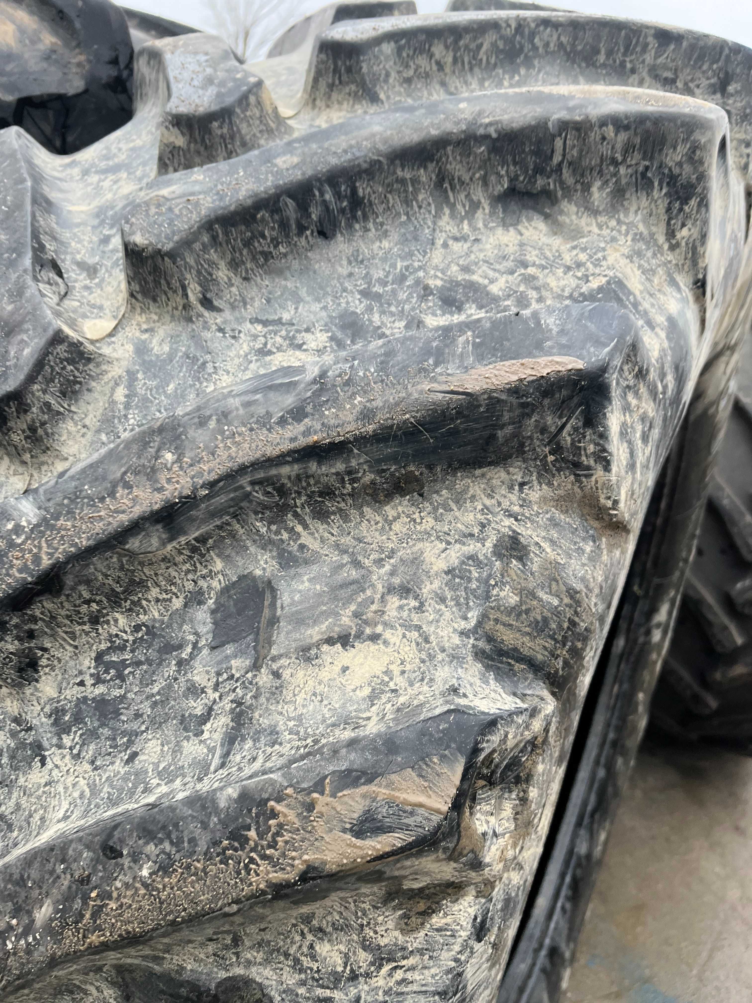 Cauciuc 650.65 R38 Pirelli