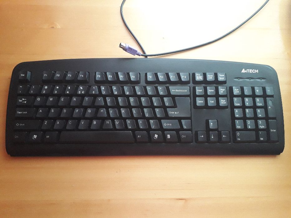 Tastatura A4Tech noua cu mufa PS2