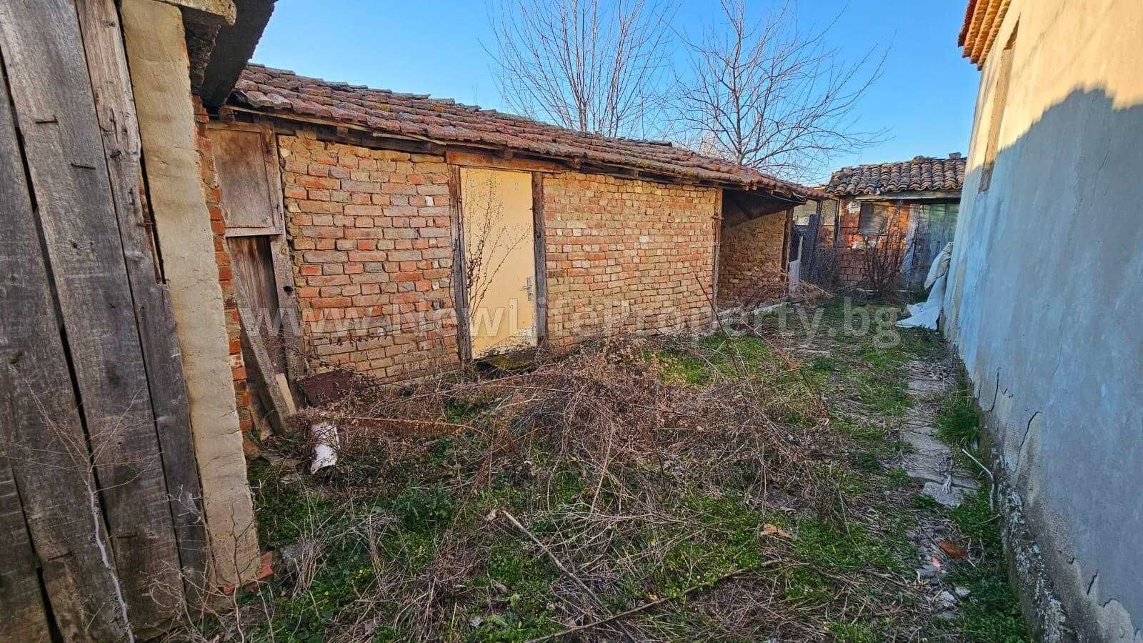 Продава се едноетажна къща в село Оризаре, обл. Бургас