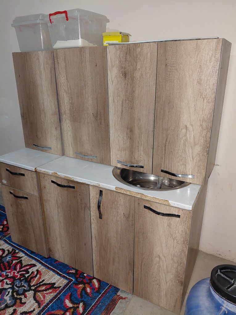Продам кухонный гарнитур