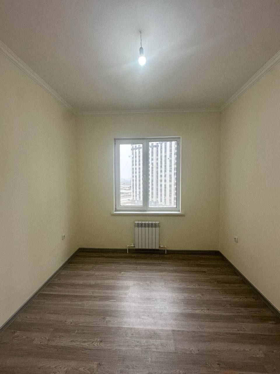 Продается 3х комнатная новостройка 72 кв.м 7/16 этаже  Корасув