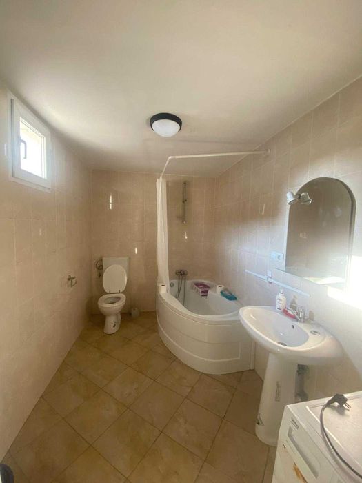 Casă 4 camere, curte individuala, 1350 mp teren, in Șura Mare, Sibiu