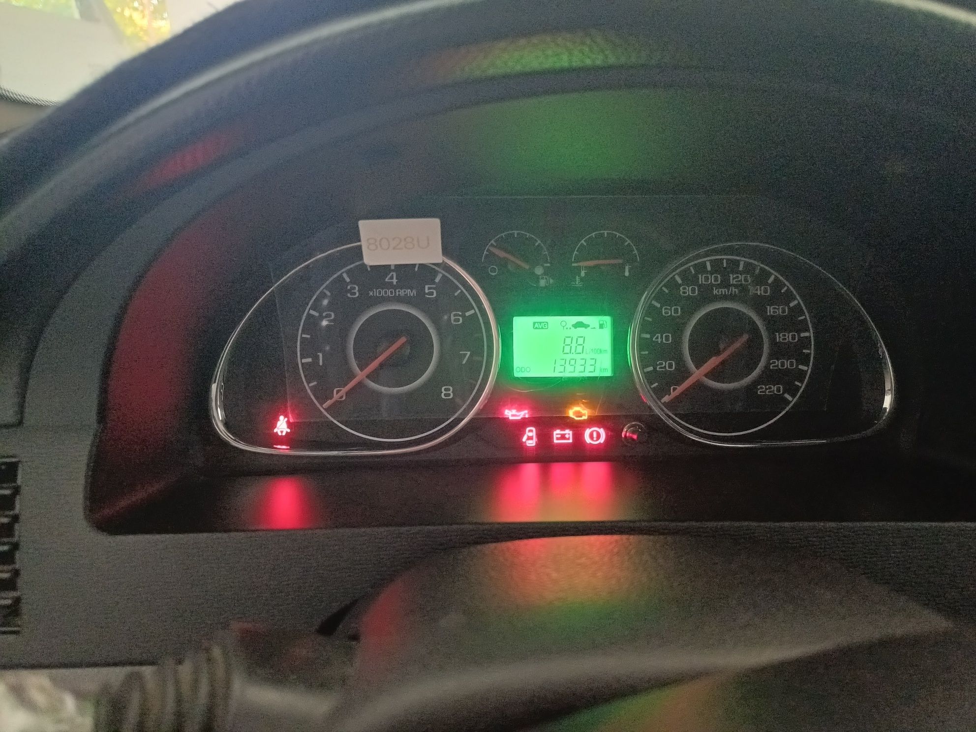 Jentra 2pozetsiya moshin  srochno sotiladi 14000 yurgani