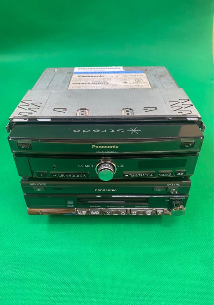 CD player auto Panasonic  CN HDS 950MD/-CN HX 910D,ecran retractabil,