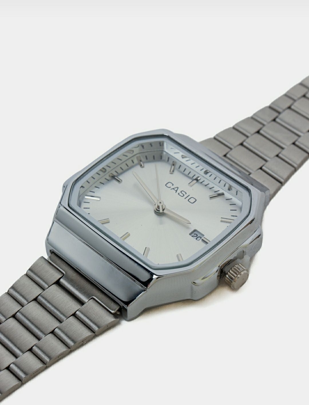 Casio yangi soat