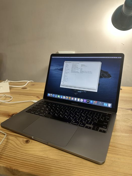 MacBook Pro 13” (2020, Intel Core i5, 16 ГБ RAM, 1 ТБ SSD, Silver)