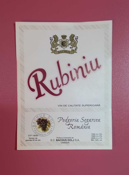 Colectie etichete vin , lihior , votca , rom , rahiu , tuica