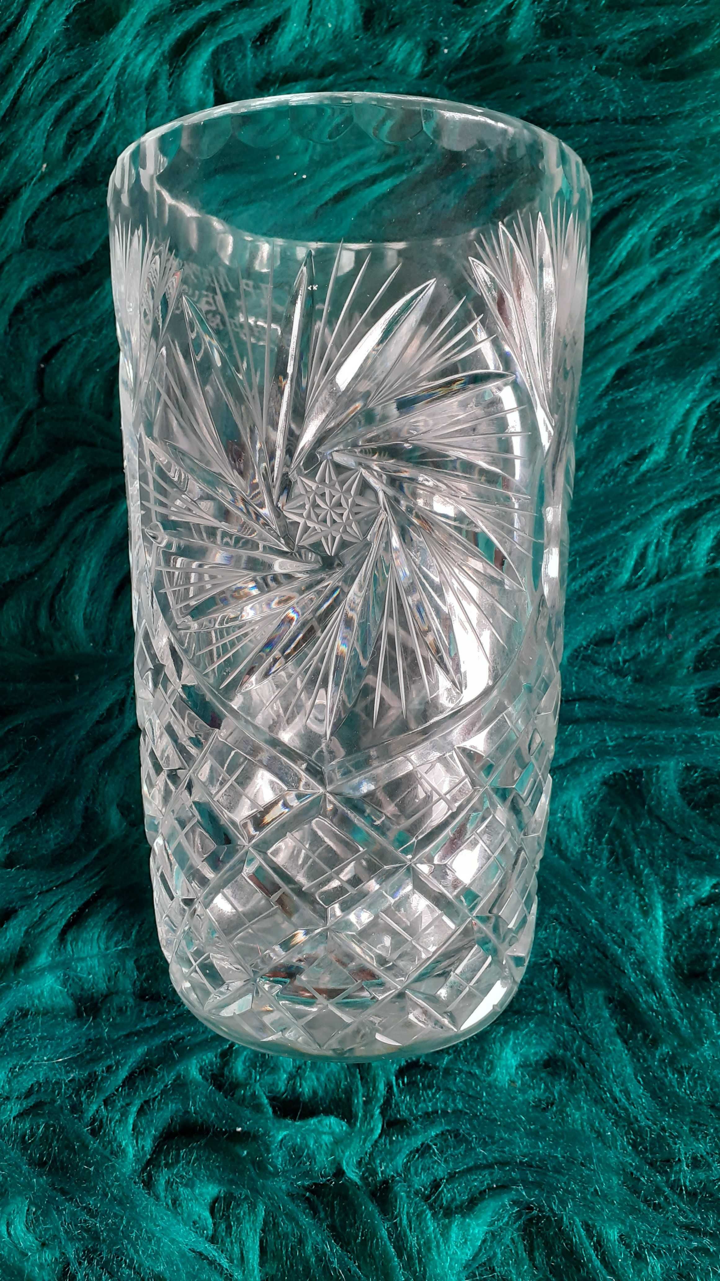 ваза кристална от 1991 година с гравиран надпис