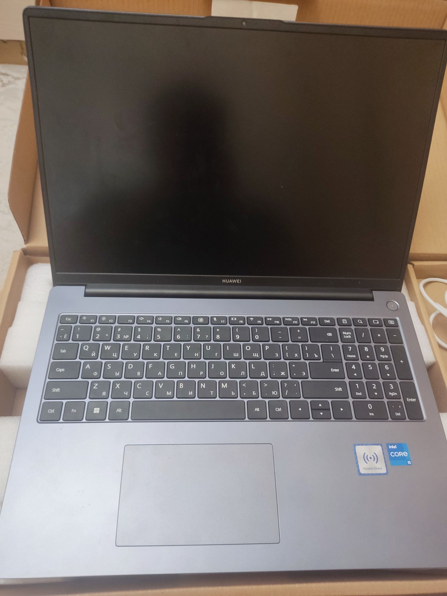 Huawei MateBook D16 (MCLF-X)