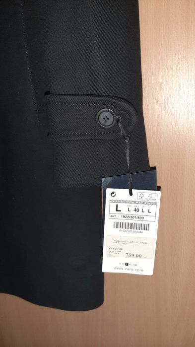 Palton Zara marimea L nou cu eticheta.