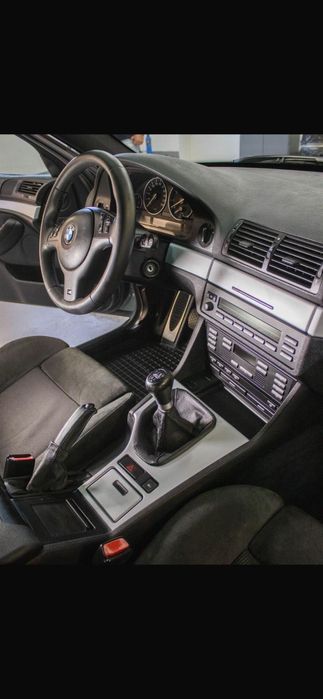 BMW 525i /Import Recent