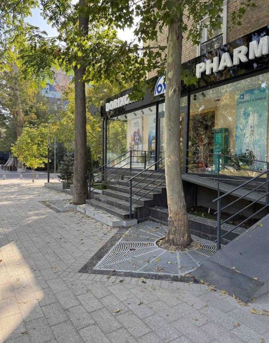 Ц-1 | Бибигон - Сдается в аренду помещение вдоль дороги 160м2