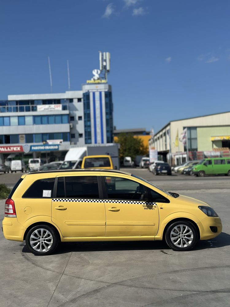 Opel Zafira Такси 6+1