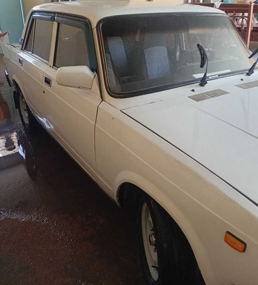 Jiguli  Vaz 2107