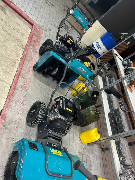 снегоуборочная машина аренда оборудовании снегоуборщик прокат