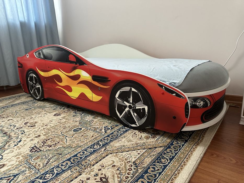 Машина кровать детская