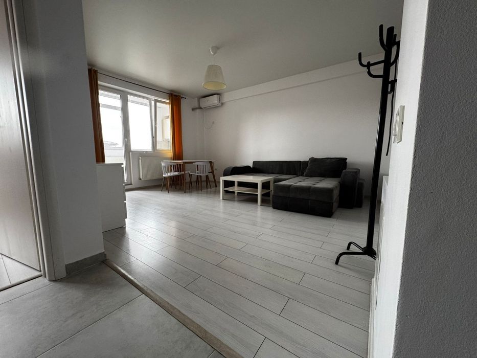 Regim hotelier , militari rezident